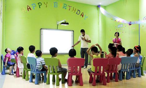 少兒英語啟蒙學(xué)習(xí)要注意哪些地方？哪家英語機構(gòu)比較好