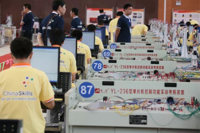 初三必看！上海將建設(shè)一批中高職貫通、中本貫通高水平專業(yè)