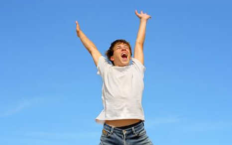 英語中如何表達“極其高興、欣喜若狂”？